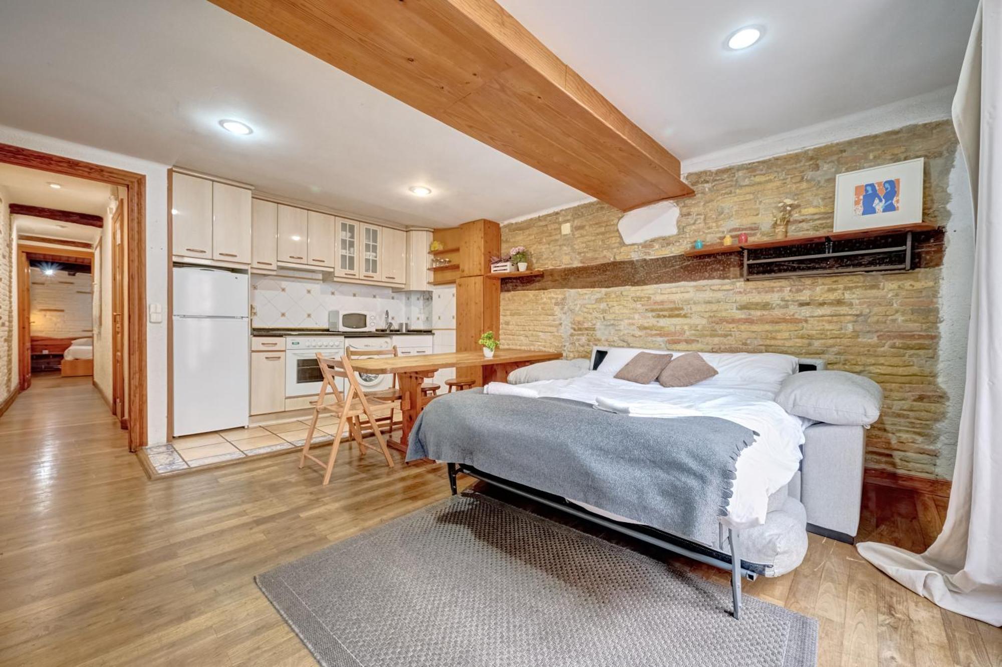 Casa Ana Mari II By Clabao Apartment Pamplona Ngoại thất bức ảnh